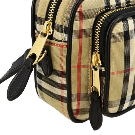 burberry borse duple face|burberry camera handbags.